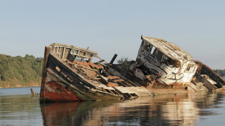Boat Cemetery